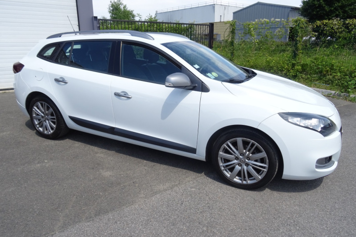 RENAULT MEGANE III ESTATE