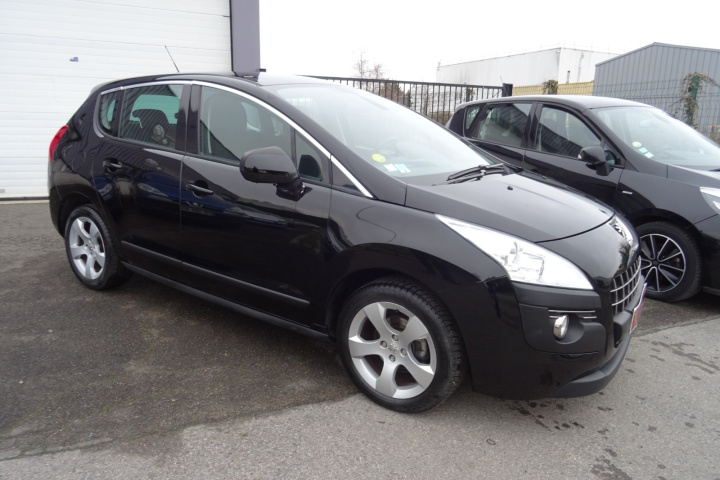 PEUGEOT 3008 BUSINESS